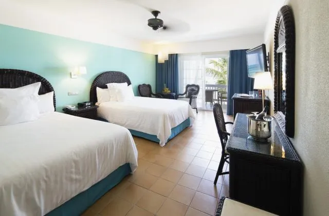 Hotel all inclusive Barcelo Bavaro Beach room 2 king bed 4 adults